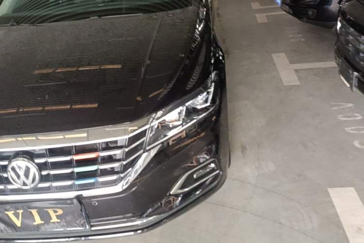Used Volkswagen Passat 2019 330TSI Elite Edition China V Standard Left Front Headlight