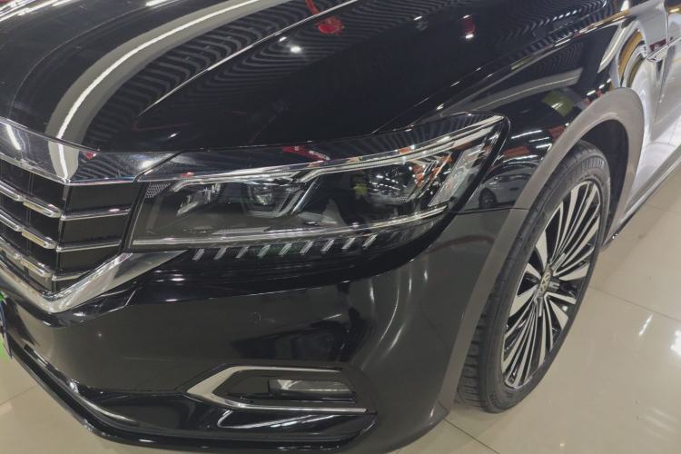Used Volkswagen Passat 2019 330TSI Luxury Edition China VI Standard Left Front Headlight