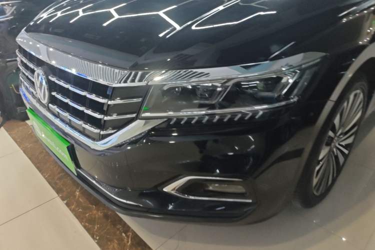 Used Volkswagen Passat 2019 330TSI Luxury Edition China VI Standard Left Front Headlight