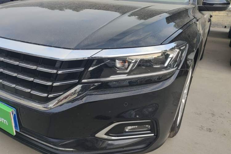 Used Volkswagen Passat 2019 330TSI Elite Edition China VI Left Front Headlight