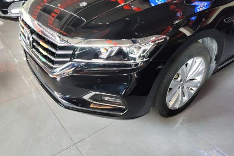 Used Volkswagen Passat 2019 330TSI Elite Edition China VI Left Front Headlight