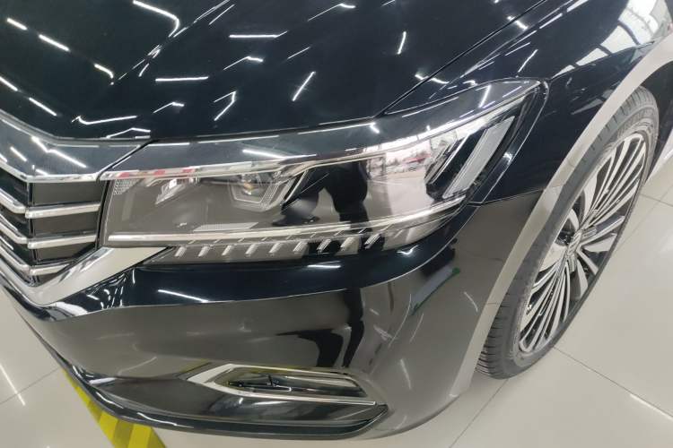 Used Volkswagen Passat 2019 330TSI Luxury Edition China VI Standard Left Front Headlight