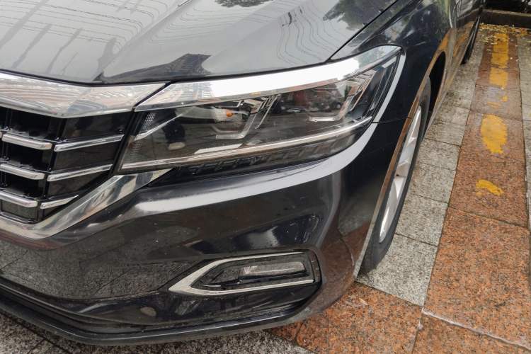Used Volkswagen Passat 2019 280TSI Business Edition China VI Left Front Headlight