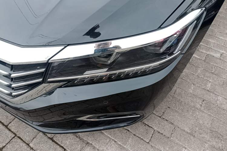 Used Volkswagen Passat 2019 330TSI Luxury Edition China VI Standard Left Front Headlight