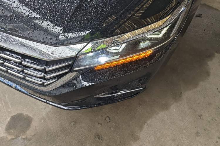 Used Volkswagen Passat 2019 330TSI Prestige Edition China VI Standard Left Front Headlight