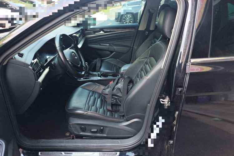 Used Volkswagen Passat 2019 330TSI Elite Edition China VI Left Front Seat