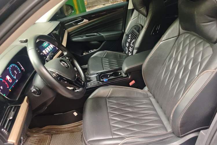 Used Volkswagen Passat 2019 330TSI Luxury Edition China V Standard Left Front Seat