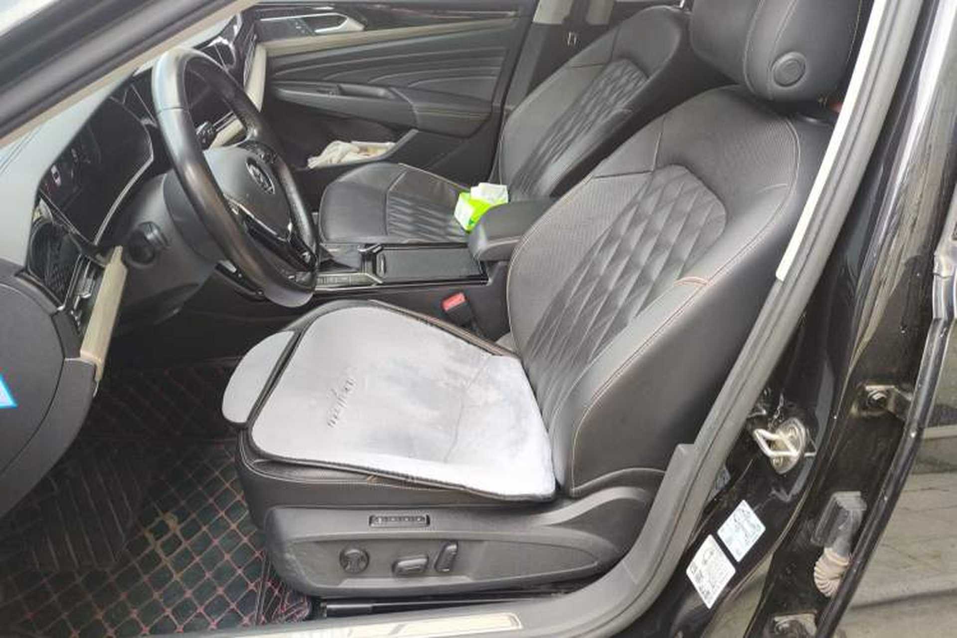 Used Volkswagen Passat 2019 330TSI Luxury Edition China VI Standard Left Front Seat