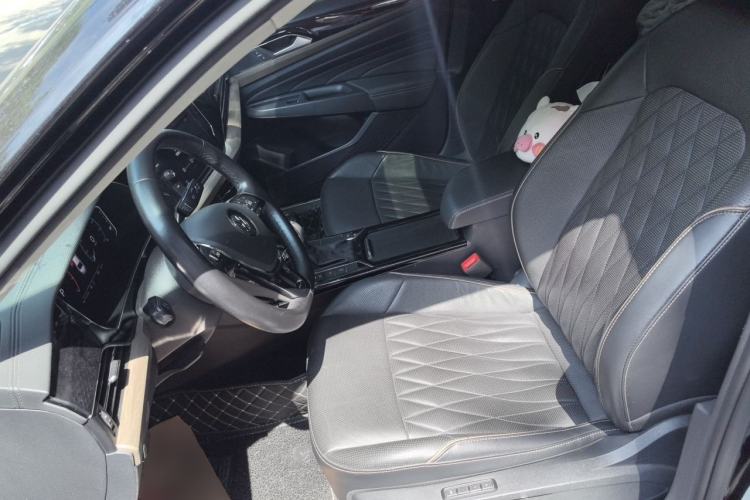 Used Volkswagen Passat 2019 330TSI Luxury Edition China VI Standard Left Front Seat