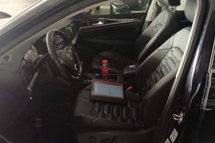 Used Volkswagen Passat 2019 330TSI Elite Edition China V Standard Left Front Seat