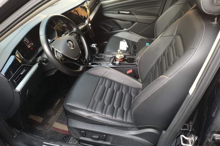 Used Volkswagen Passat 2019 330TSI Elite Edition China V Standard Left Front Seat