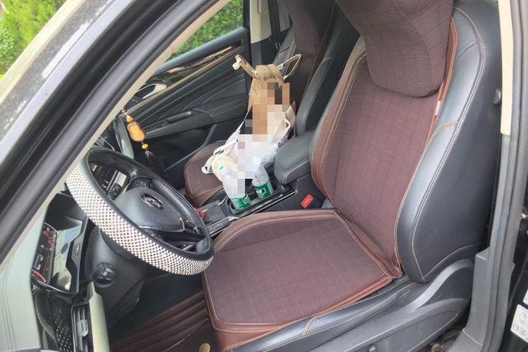 Used Volkswagen Passat 2019 330TSI Elite Edition China VI Left Front Seat