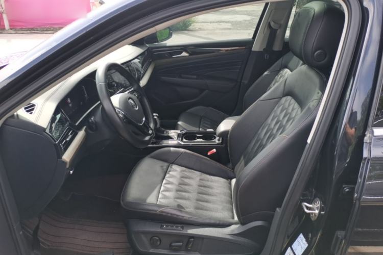 Used Volkswagen Passat 2019 380TSI Luxury Edition China VI Standard Left Front Seat
