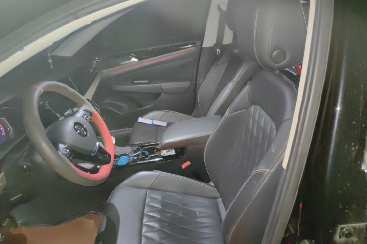 Used Volkswagen Passat 2019 330TSI Luxury Edition China VI Standard Left Front Seat