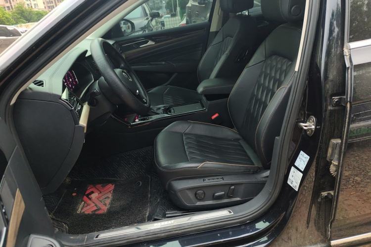 Used Volkswagen Passat 2019 330TSI Luxury Edition China V Standard Left Front Seat