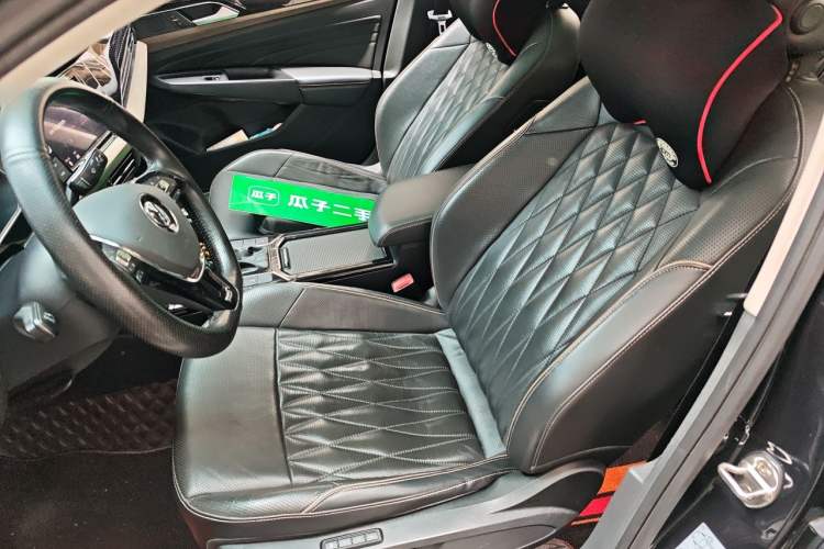 Used Volkswagen Passat 2019 330TSI Luxury Edition China VI Standard Left Front Seat