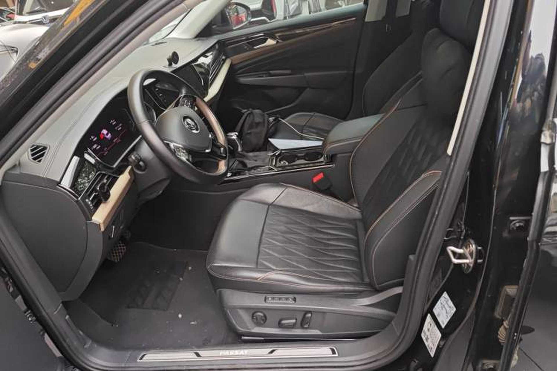 Used Volkswagen Passat 2019 330TSI Prestige Edition China V Standard Left Front Seat