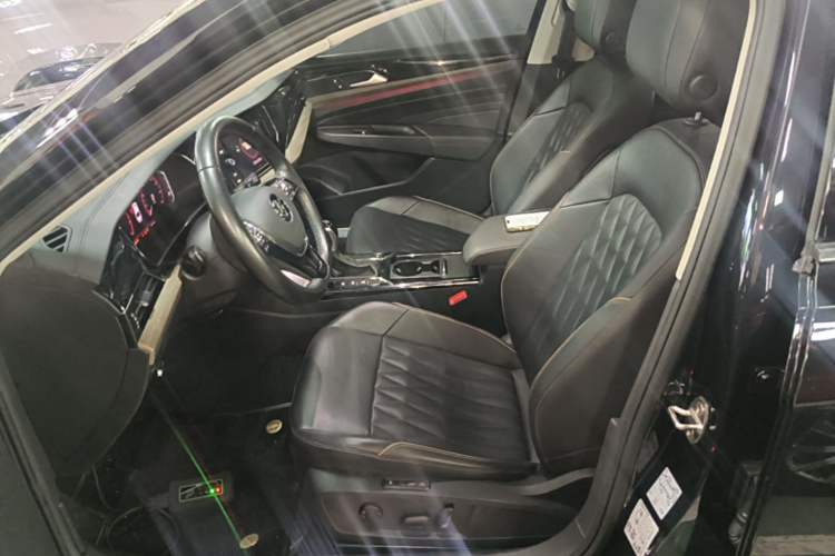 Used Volkswagen Passat 2019 330TSI Luxury Edition China V Standard Left Front Seat