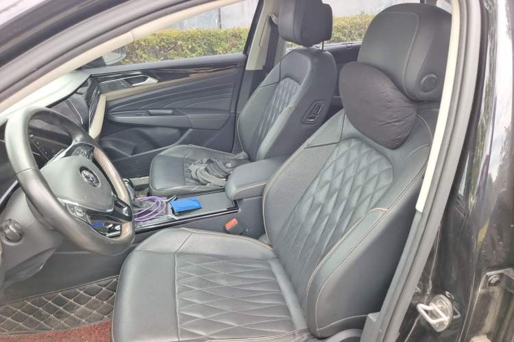 Used Volkswagen Passat 2019 380TSI Prestige Edition China VI Standard Left Front Seat