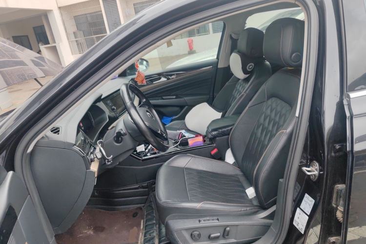 Used Volkswagen Passat 2019 330TSI Luxury Edition China VI Standard Left Front Seat