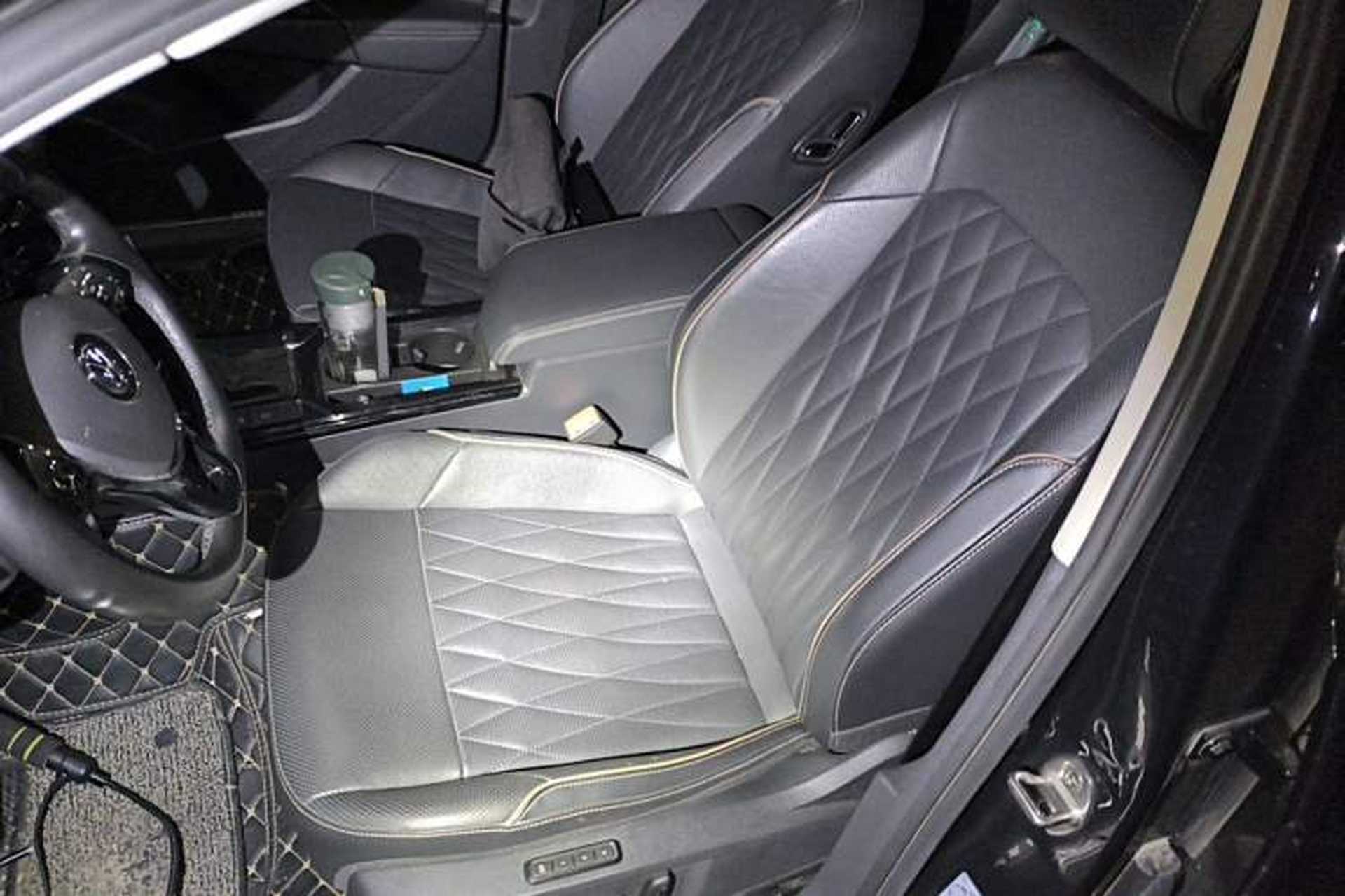 Used Volkswagen Passat 2019 330TSI Luxury Edition China VI Standard Left Front Seat
