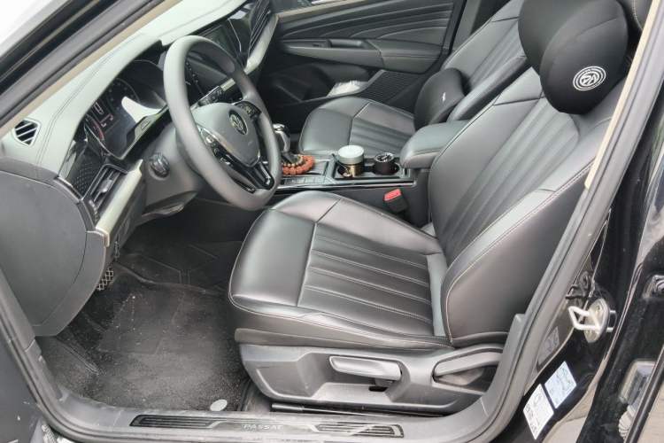Used Volkswagen Passat 2019 280TSI Business Edition China VI Left Front Seat