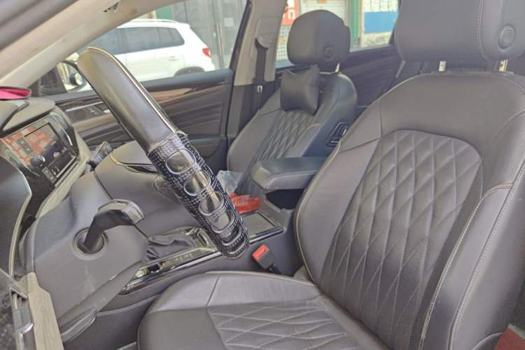 Used Volkswagen Passat 2019 330TSI Luxury Edition China V Standard Left Front Seat
