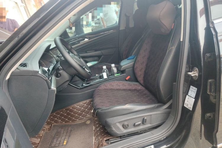 Used Volkswagen Passat 2019 330TSI Elite Edition China VI Left Front Seat