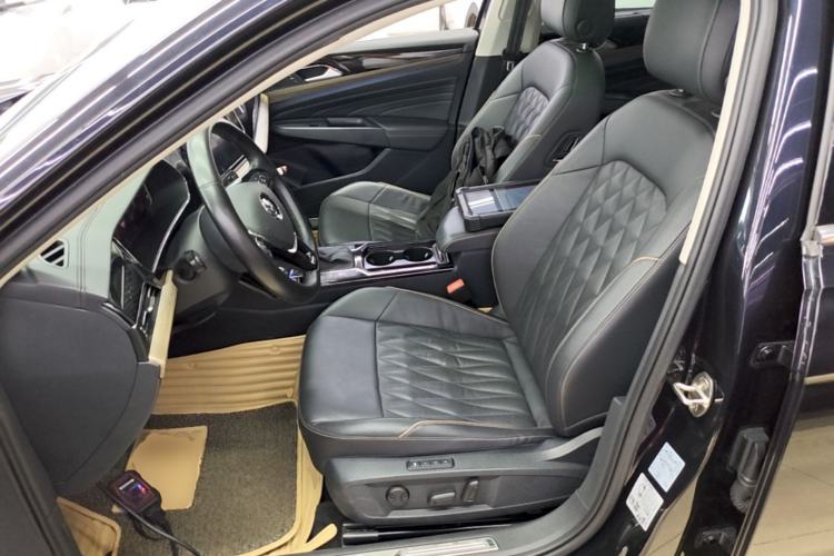 Used Volkswagen Passat 2019 330TSI Luxury Edition China VI Standard Left Front Seat