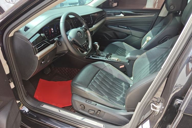 Used Volkswagen Passat 2019 330TSI Prestige Edition China V Standard Left Front Seat