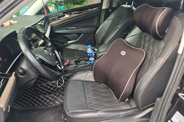 Used Volkswagen Passat 2019 330TSI Luxury Edition China VI Standard Left Front Seat
