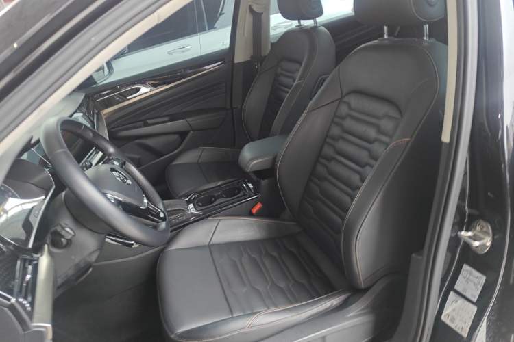 Used Volkswagen Passat 2019 330TSI Elite Edition China V Standard Left Front Seat