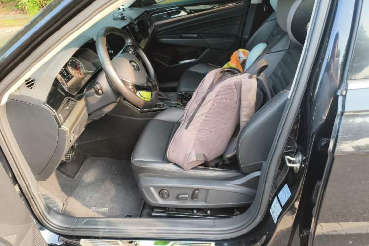 Used Volkswagen Passat 2019 330TSI Elite Edition China V Standard Left Front Seat