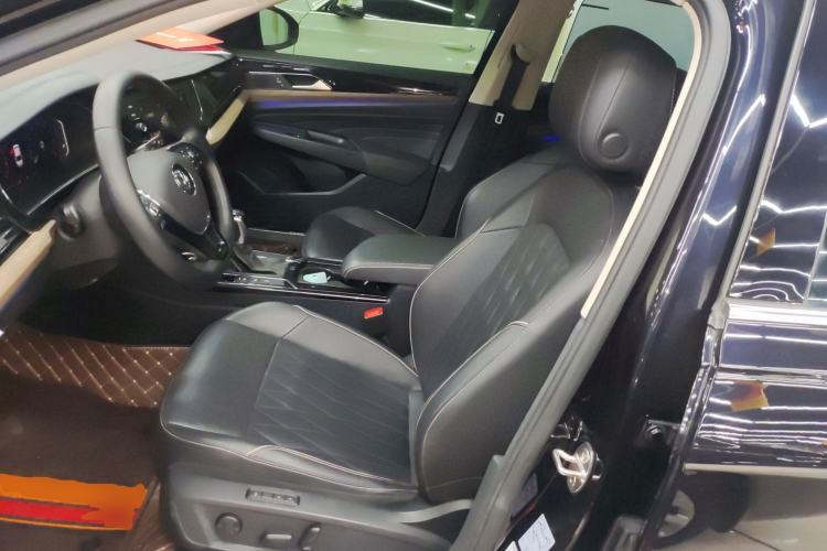 Used Volkswagen Passat 2019 330TSI Luxury Edition China VI Standard Left Front Seat