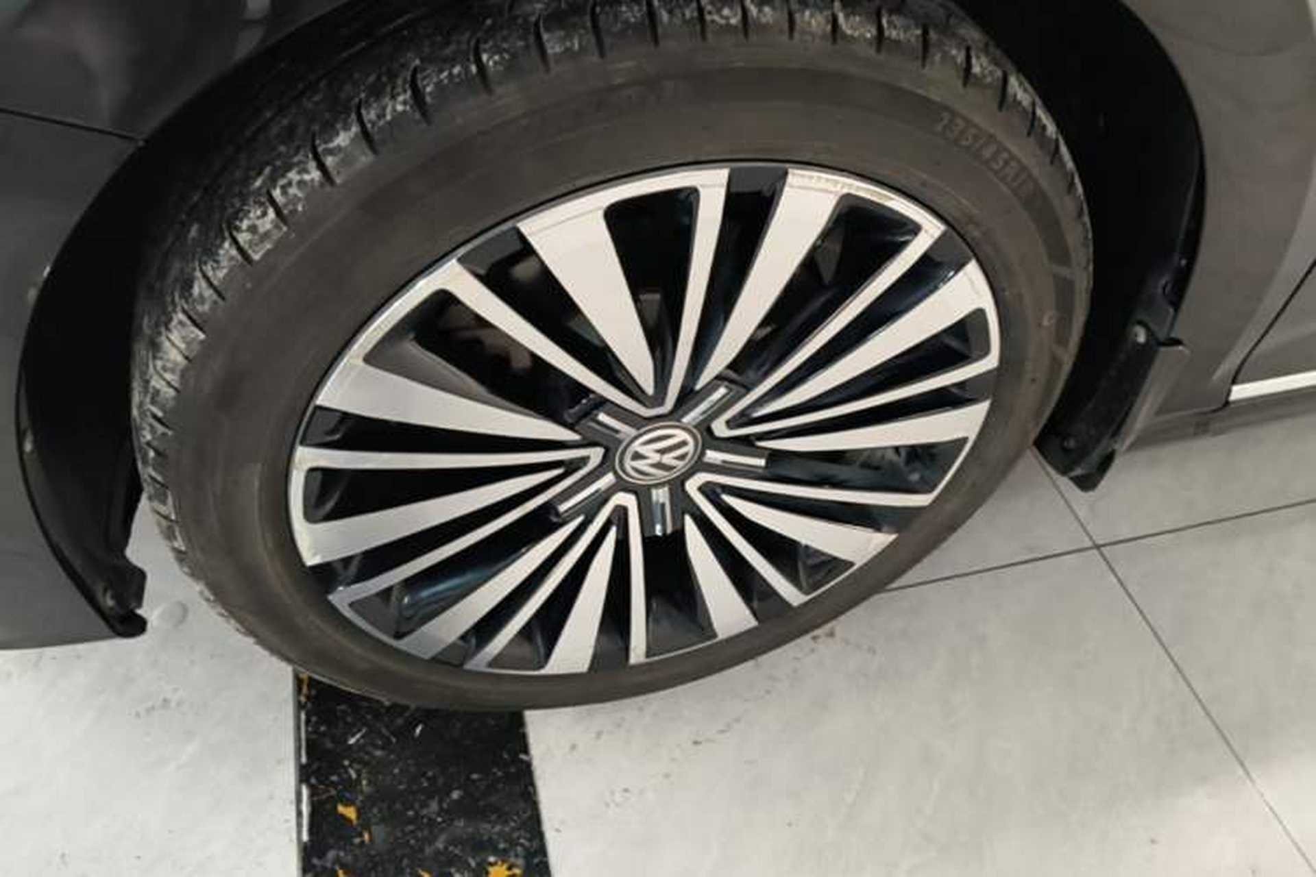 Used Volkswagen Passat 2019 380TSI Prestige Edition China VI Standard Left Front Wheel Hub