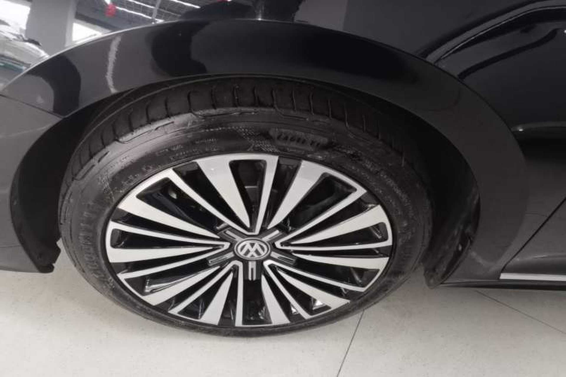 Used Volkswagen Passat 2019 330TSI Luxury Edition China VI Standard Left Front Wheel Hub