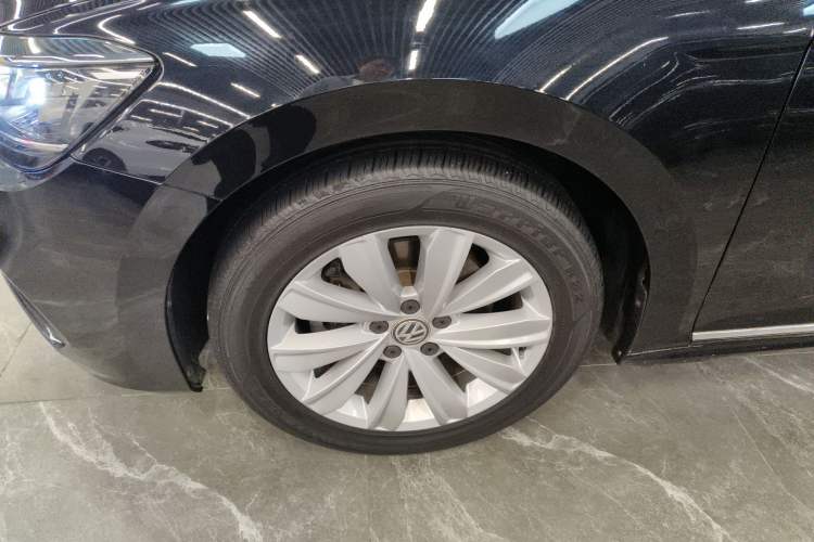 Used Volkswagen Passat 2019 330TSI Elite Edition China VI Left Front Wheel Hub