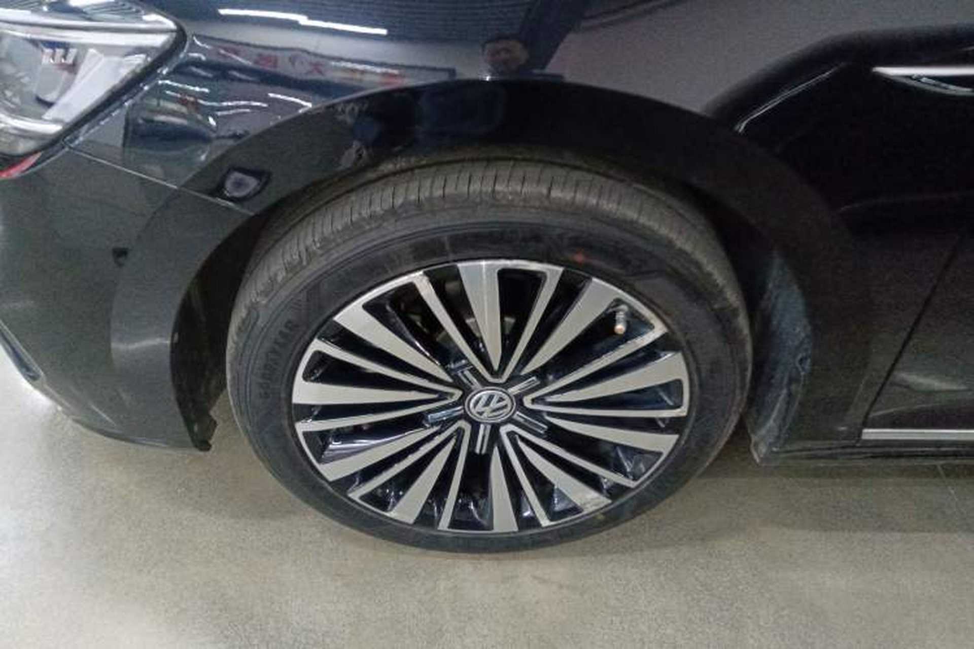Used Volkswagen Passat 2019 380TSI Luxury Edition China VI Standard Left Front Wheel Hub