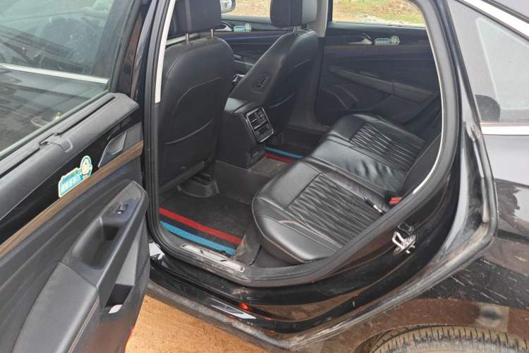 Used Volkswagen Passat 2019 330TSI Luxury Edition China V Standard Left Rear Seat