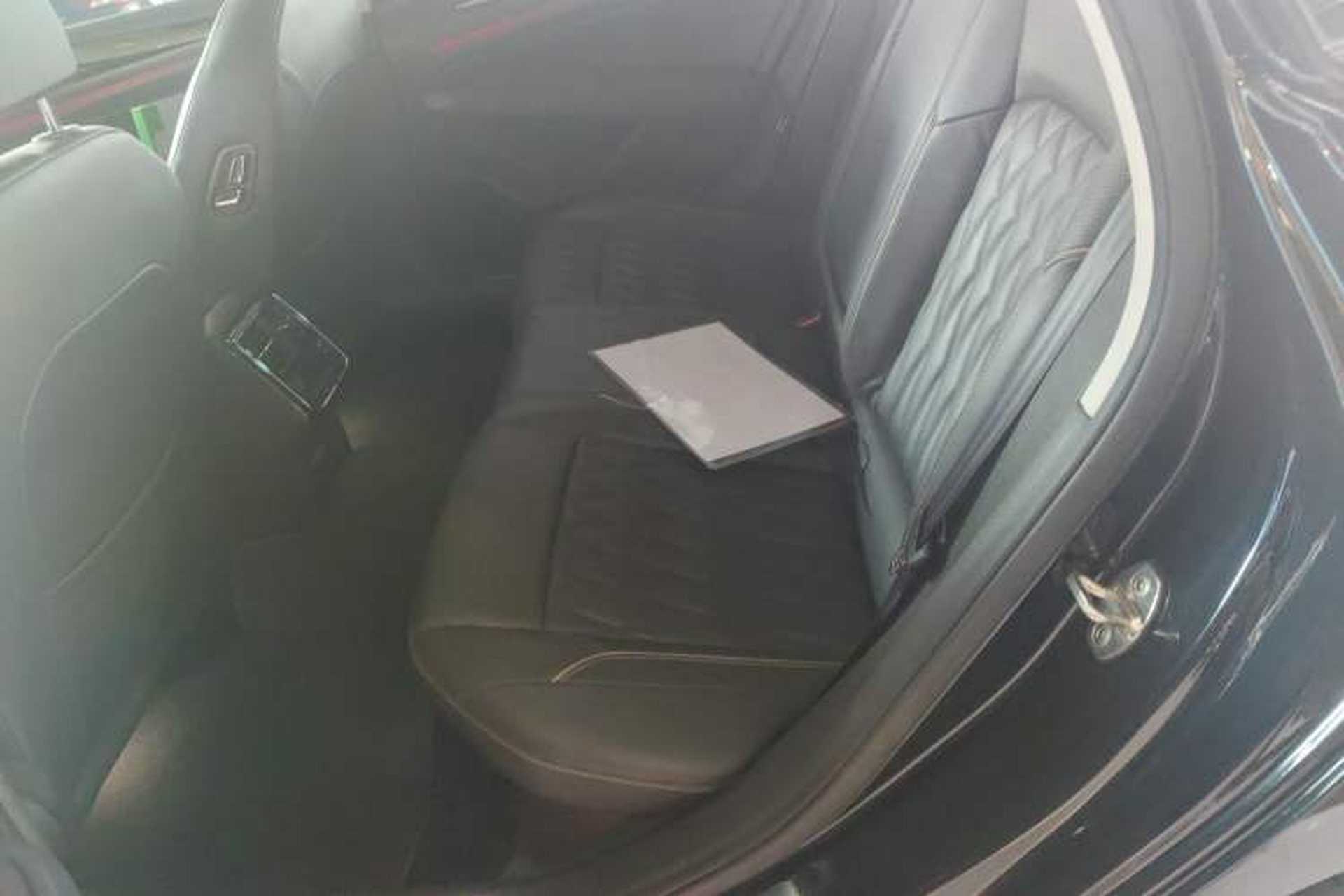 Used Volkswagen Passat 2019 330TSI Luxury Edition China VI Standard Left Rear Seat