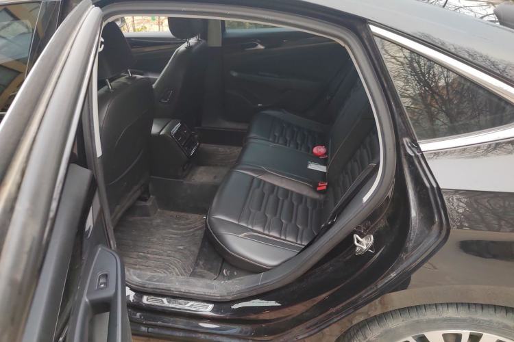Used Volkswagen Passat 2019 330TSI Elite Edition China VI Left Rear Seat