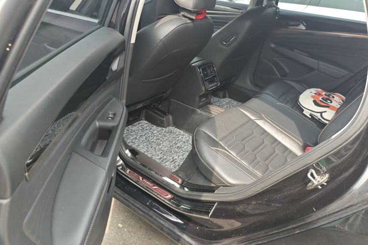 Used Volkswagen Passat 2019 280TSI Elite Edition China V Standard Left Rear Seat