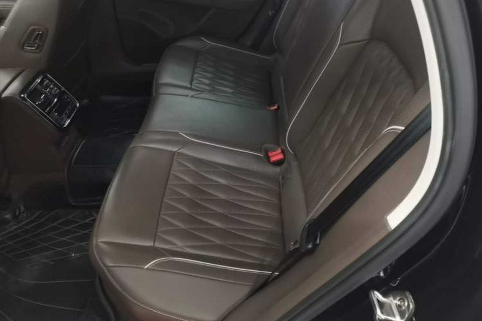 Used Volkswagen Passat 2019 330TSI Luxury Edition China VI Standard Left Rear Seat