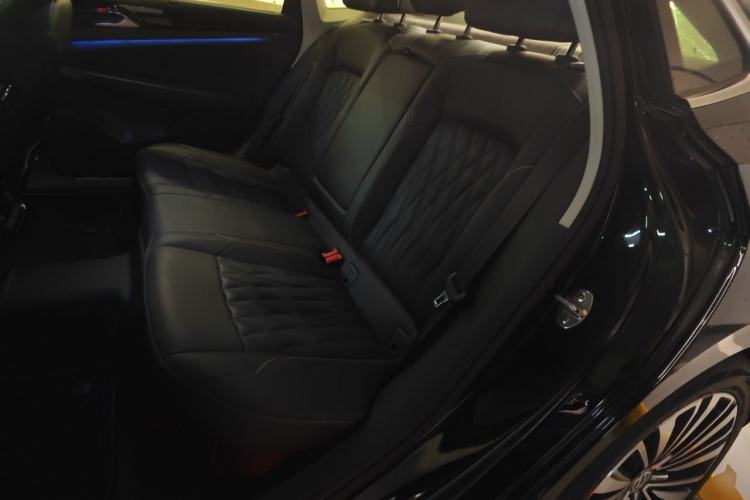 Used Volkswagen Passat 2019 330TSI Luxury Edition China V Standard Left Rear Seat