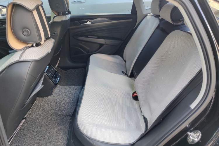 Used Volkswagen Passat 2019 330TSI Elite Edition China V Standard Left Rear Seat