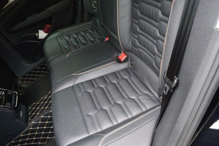 Used Volkswagen Passat 2019 330TSI Elite Edition China V Standard Left Rear Seat