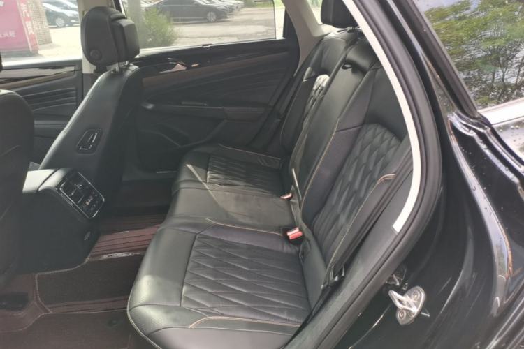 Used Volkswagen Passat 2019 380TSI Luxury Edition China VI Standard Left Rear Seat