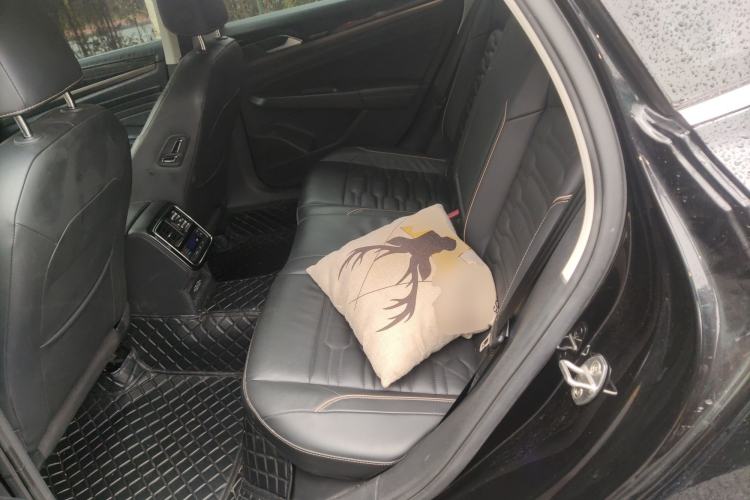 Used Volkswagen Passat 2019 330TSI Elite Edition China VI Left Rear Seat