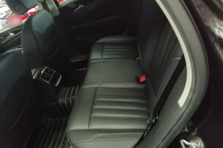 Used Volkswagen Passat 2019 280TSI Business Edition China VI Left Rear Seat