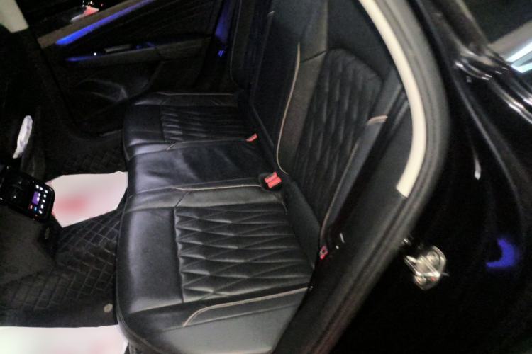 Used Volkswagen Passat 2019 330TSI Prestige Edition China VI Standard Left Rear Seat